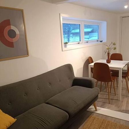 Cozy Apartment Close To Downtown Тромсьо Екстериор снимка