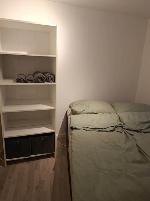 Cozy Apartment Close To Downtown Тромсьо Екстериор снимка
